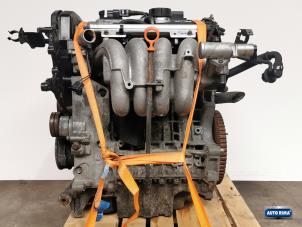 Gebruikte Motor Volvo V40 (VW) 1.6 16V Prijs € 299,95 Margeregeling aangeboden door Auto Rima Druten