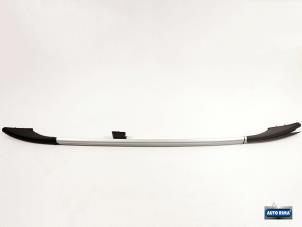 Gebruikte Dakrail set Volvo V70 (BW) 1.6 T4 16V Prijs € 149,95 Margeregeling aangeboden door Auto Rima Druten