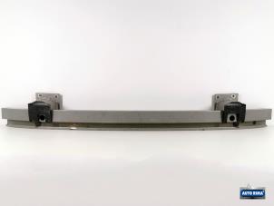 Gebruikte Bumperbalk achter Volvo XC90 II 2.0 T5 16V AWD Prijs € 99,95 Margeregeling aangeboden door Auto Rima Druten