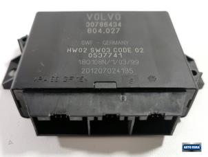 Gebruikte Module PDC Volvo C70 (MC) 2.4 20V Prijs € 49,95 Margeregeling aangeboden door Auto Rima Druten
