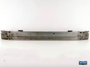 Gebruikte Bumperbalk voor Volvo XC90 I 2.5 T 20V Prijs € 74,95 Margeregeling aangeboden door Auto Rima Druten