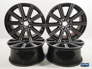Gebruikte Sportvelgen Set Volvo V60 I (FW/GW) 2.4 D5 20V Prijs € 299,95 Margeregeling aangeboden door Auto Rima Druten