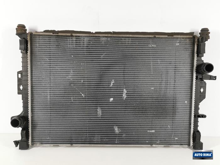 Gebruikte Radiateur Volvo V70 (BW) 2.0 D3/D4 20V Prijs € 49,95 Margeregeling aangeboden door Auto Rima 
