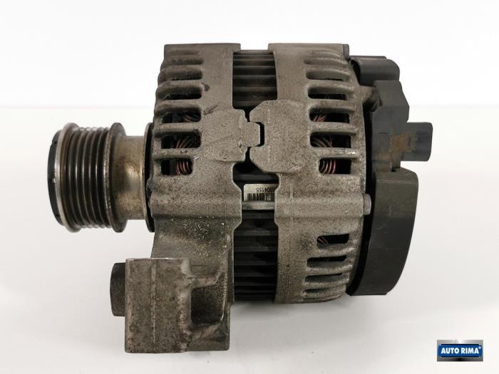 Gebruikte Dynamo Volvo V70 (BW) 2.0 T5 16V Prijs € 74,95 Margeregeling aangeboden door Auto Rima 