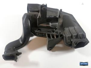 Gebruikte Resonantiehuis Volvo V40 (MV) 2.0 D4 16V Prijs € 34,95 Margeregeling aangeboden door Auto Rima Druten