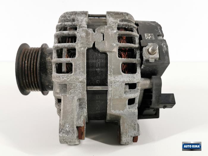 Gebruikte Dynamo Volvo V70 (BW) 2.0 D3 16V Prijs € 49,95 Margeregeling aangeboden door Auto Rima Druten