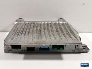 Gebruikte Radio versterker Volvo V60 I (FW/GW) 2.0 D2 16V Prijs € 349,95 Margeregeling aangeboden door Auto Rima Druten