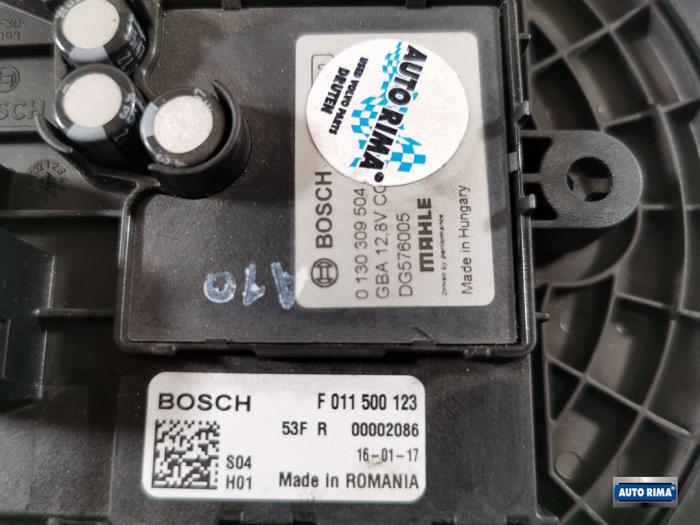 Kachel Ventilatiemotor van een Volvo XC90 II 2.0 T8 16V Twin Engine AWD 2016