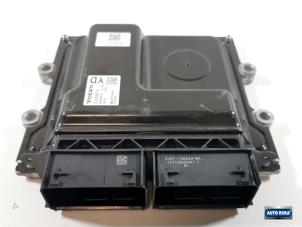 Gebruikte Computer Motormanagement Volvo S90 II 2.0 D4 16V Prijs € 174,95 Margeregeling aangeboden door Auto Rima Druten