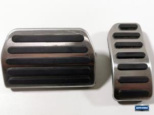 Gebruikte Pedalen Set Volvo V60 Prijs € 24,95 Margeregeling aangeboden door Auto Rima Druten