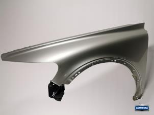 Gebruikte Scherm links-voor Volvo C30 (EK/MK) 2.0 16V Prijs € 99,95 Margeregeling aangeboden door Auto Rima Druten