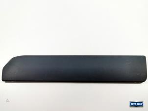 Gebruikte Deurlijst Volvo XC70 (SZ) XC70 2.4 D 20V Prijs € 24,95 Margeregeling aangeboden door Auto Rima Druten