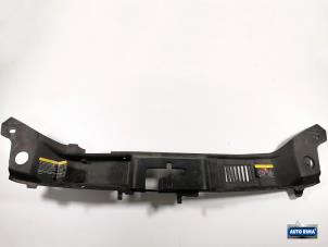 Gebruikte Frontdeel steun Volvo V50 (MW) 1.8 16V Flexifuel Prijs € 24,95 Margeregeling aangeboden door Auto Rima Druten