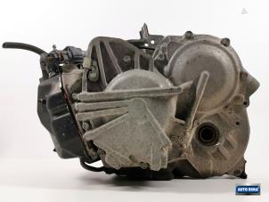 Gebruikte Automaatbak Volvo S60 I (RS/HV) 2.0 T 20V Prijs € 449,95 Margeregeling aangeboden door Auto Rima Druten