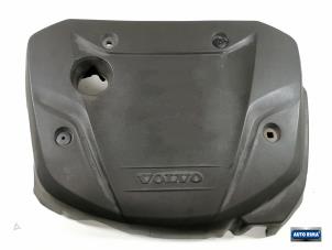 Gebruikte Afdekplaat motor Volvo XC60 I (DZ) 2.0 D4 16V Prijs € 34,95 Margeregeling aangeboden door Auto Rima Druten