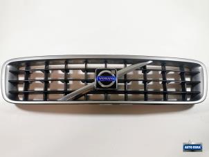 Gebruikte Grille Volvo XC90 I 2.5 T 20V Prijs € 49,95 Margeregeling aangeboden door Auto Rima Druten