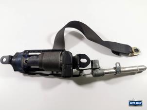 Gebruikte Veiligheidsgordel links-voor Volvo V40 (VW) 1.8 16V Prijs € 99,95 Margeregeling aangeboden door Auto Rima Druten