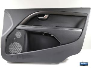 Gebruikte Portierbekleding 4Deurs rechts-voor Volvo V70 (BW) 2.0 T5 16V Prijs € 74,95 Margeregeling aangeboden door Auto Rima Druten