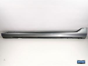 Gebruikte Dorpel links Volvo V60 I (FW/GW) 1.6 T4 16V Prijs € 49,95 Margeregeling aangeboden door Auto Rima Druten