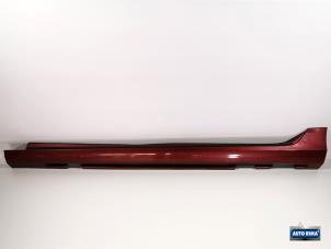 Gebruikte Dorpel links Volvo V60 I (FW/GW) 1.6 T4 16V Prijs € 49,95 Margeregeling aangeboden door Auto Rima Druten