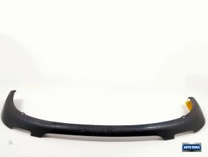 Gebruikte Spoiler voorbumper Volvo V70 (SW) 2.4 20V 140 Prijs € 49,95 Margeregeling aangeboden door Auto Rima Druten