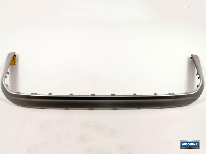 Gebruikte Diffuser achterbumper Volvo V60 I (FW/GW) 2.0 D4 16V Prijs € 34,95 Margeregeling aangeboden door Auto Rima Druten