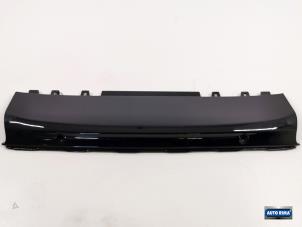 Gebruikte Diffuser achterbumper Volvo V60 I (FW/GW) 2.4 D6 20V Plug-in Hybrid AWD Prijs € 34,95 Margeregeling aangeboden door Auto Rima Druten