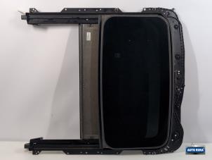 Gebruikte Schuifdak Volvo V60 I (FW/GW) 2.4 D6 20V Plug-in Hybrid AWD Prijs € 149,95 Margeregeling aangeboden door Auto Rima Druten