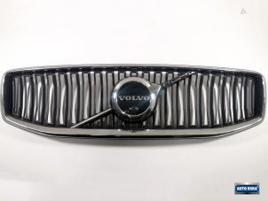 Gebruikte Grille Volvo V60 II (ZW) 2.0 B4 16V Mild Hybrid AWD Prijs € 199,95 Margeregeling aangeboden door Auto Rima Druten