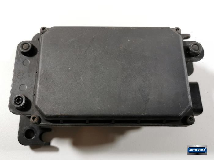 Gebruikte Computer Cruise Control Volvo V40 (MV) 1.6 T3 GTDi 16V Prijs € 149,95 Margeregeling aangeboden door Auto Rima 