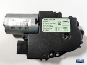 Gebruikte Schuifdak Motor Volvo XC60 I (DZ) 2.4 D5 20V 205 AWD Prijs € 149,95 Margeregeling aangeboden door Auto Rima Druten