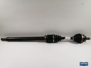 Gebruikte Cardanas rechts-voor (VWA) Volvo V50 (MW) 2.4i 20V Prijs € 124,95 Margeregeling aangeboden door Auto Rima Druten