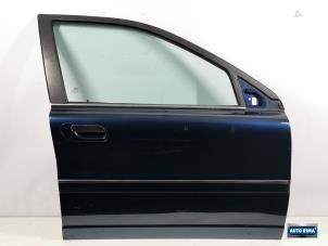 Gebruikte Portier 4Deurs rechts-voor Volvo S80 (TR/TS) 2.5 T Turbo 20V Prijs € 99,95 Margeregeling aangeboden door Auto Rima Druten