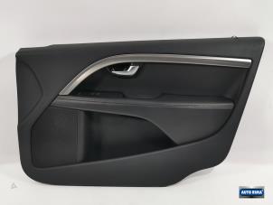 Gebruikte Portierbekleding 4Deurs rechts-voor Volvo V70 (BW) 2.0 T5 16V Prijs € 74,95 Margeregeling aangeboden door Auto Rima Druten
