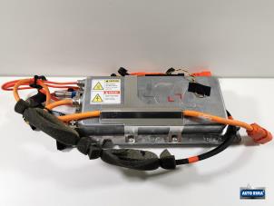 Gebruikte Acculader Volvo V60 I (FW/GW) 2.4 D6 20V AWD Twin Engine Plug-in Hybrid Prijs € 599,95 Margeregeling aangeboden door Auto Rima Druten