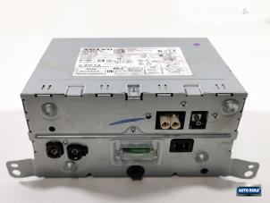 Gebruikte Regelunit Multi Media Volvo XC40 (XZ) 1.5 T5 Plug-in Hybrid 16V Prijs € 349,95 Margeregeling aangeboden door Auto Rima Druten