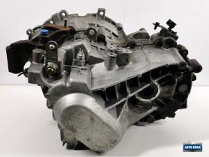 Gebruikte Versnellingsbak Volvo XC70 (SZ) XC70 2.4 T 20V Prijs € 499,95 Margeregeling aangeboden door Auto Rima Druten