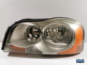 Gebruikte Koplamp links Volvo XC90 I 2.5 T 20V Prijs € 349,95 Margeregeling aangeboden door Auto Rima Druten