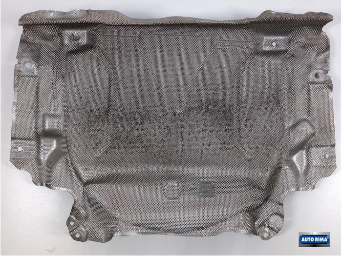 Gebruikte Hitteschild uitlaat Volvo XC90 II 2.0 T8 16V Twin Engine AWD Prijs € 49,95 Margeregeling aangeboden door Auto Rima Druten