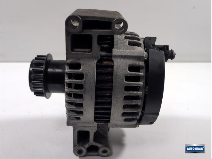 Dynamo van een Volvo V70 (BW) 3.2 24V 2008