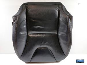 Gebruikte Zitting stoel links Volvo XC60 I (DZ) 2.0 T5 16V Prijs € 49,95 Margeregeling aangeboden door Auto Rima Druten