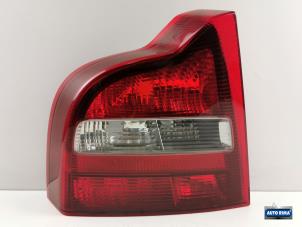 Gebruikte Achterlicht links Volvo S80 (TR/TS) 2.4 SE 20V 170 Prijs € 49,95 Margeregeling aangeboden door Auto Rima Druten