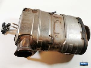 Gebruikte Roetfilter Volvo V60 I (FW/GW) 2.4 D6 20V Plug-in Hybrid AWD Prijs € 449,95 Margeregeling aangeboden door Auto Rima Druten