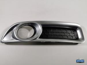 Gebruikte Afdekplaat mistlamp rechts Volvo V70 (BW) 2.5 FT 20V Prijs € 39,95 Margeregeling aangeboden door Auto Rima Druten