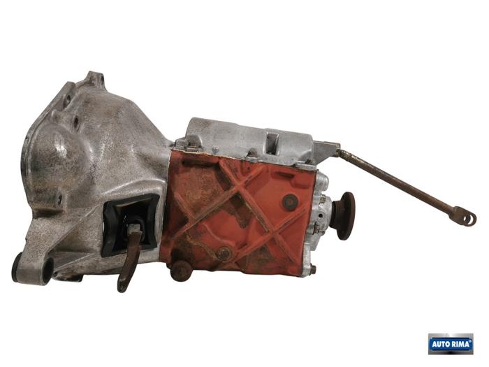 Gebruikte Versnellingsbak Volvo Amazon (P121) 1.8 Prijs € 449,95 Margeregeling aangeboden door Auto Rima 