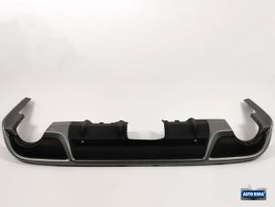 Gebruikte Diffuser achterbumper Volvo V60 I (FW/GW) 2.4 D4 20V AWD Prijs € 124,95 Margeregeling aangeboden door Auto Rima Druten