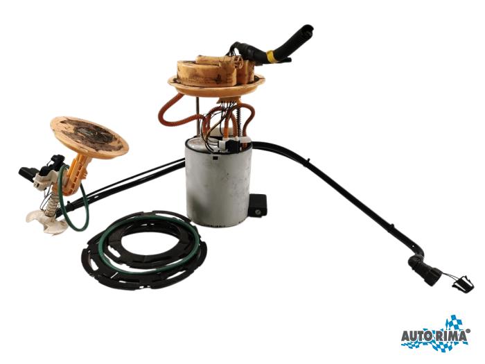Gebruikte Tank element Pomp Volvo V60 I (FW/GW) 1.6 T3 16V Prijs € 99,95 Margeregeling aangeboden door Auto Rima Druten