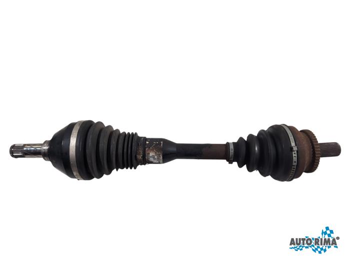 Gebruikte Aandrijfas links-voor Volvo XC90 I 2.5 T 20V Prijs € 149,95 Margeregeling aangeboden door Auto Rima Druten