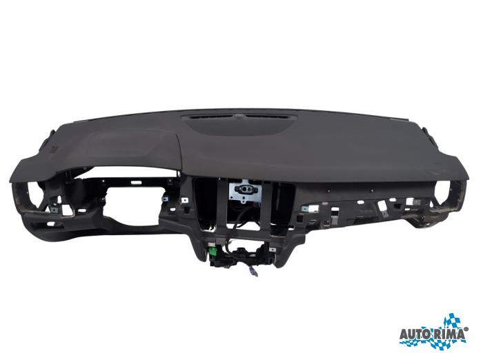 Gebruikte Dashboard Volvo V90 II (PW) 2.0 T5 16V Prijs € 849,95 Margeregeling aangeboden door Auto Rima Druten