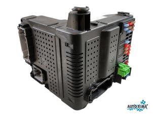 Central electronic module van een Volvo S60 I (RS/HV) 2.4 20V 140 2009